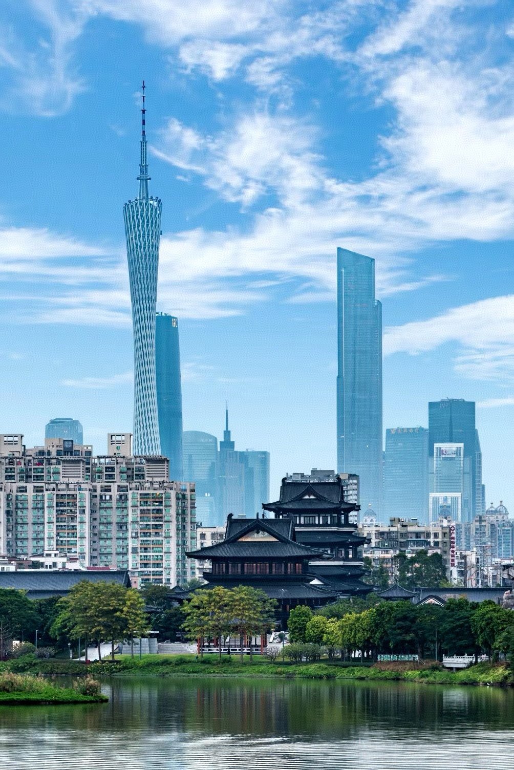 南粤巨龙，广东，历史与现代交融的文化沃土